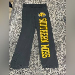 Southern Miss sweatpants. Size XL